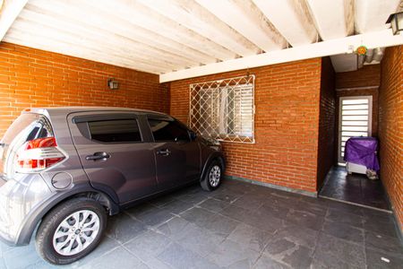 Casa à venda com 120m², 2 quartos e 2 vagasGaragem