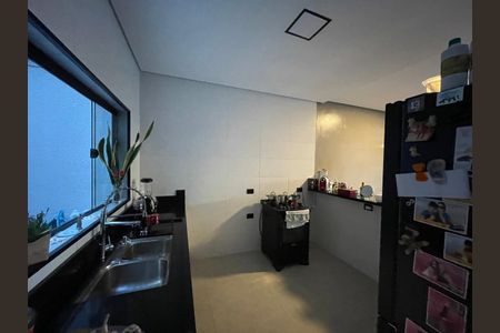 Casa à venda com 230m², 3 quartos e 3 vagas Casa à venda com 230m², 3 quartos e 3 vagasFoto 08