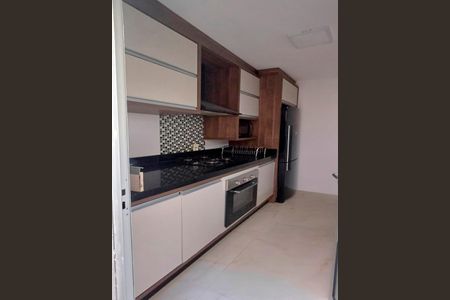 Apartamento para alugar com 60m², 2 quartos e 1 vaga Apartamento para alugar com 60m², 2 quartos e 1 vagaCozinha e Área de Serviço