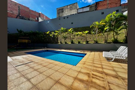 Apartamento para alugar com 54m², 2 quartos e 1 vagaPiscina