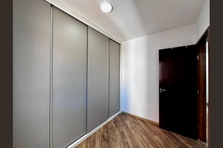 Apartamento para alugar com 54m², 2 quartos e 1 vagaQuarto 
