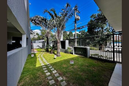 Apartamento para alugar com 54m², 2 quartos e 1 vagaEntrada