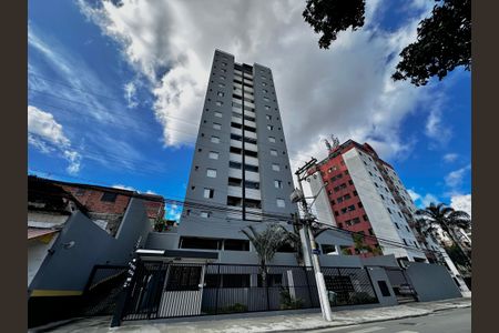 Apartamento para alugar com 54m², 2 quartos e 1 vagaFachada
