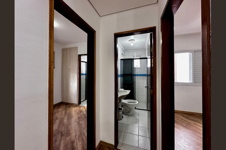 Apartamento para alugar com 54m², 2 quartos e 1 vagaCorredor Quartos