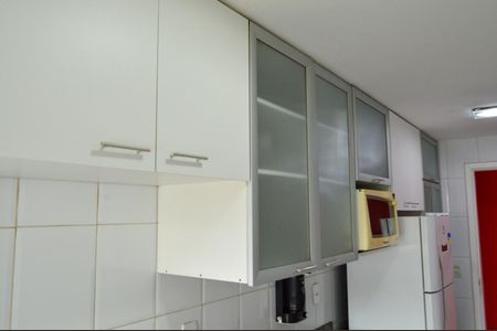 Apartamento à venda com 69m², 2 quartos e 1 vaga Apartamento à venda com 69m², 2 quartos e 1 vagaCozinha