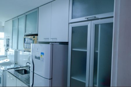 Apartamento à venda com 69m², 2 quartos e 1 vaga Apartamento à venda com 69m², 2 quartos e 1 vagaCozinha