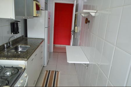 Apartamento à venda com 69m², 2 quartos e 1 vaga Apartamento à venda com 69m², 2 quartos e 1 vagaCozinha