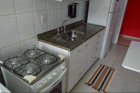 Apartamento à venda com 69m², 2 quartos e 1 vaga Apartamento à venda com 69m², 2 quartos e 1 vagaCozinha
