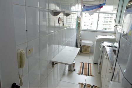 Apartamento à venda com 69m², 2 quartos e 1 vaga Apartamento à venda com 69m², 2 quartos e 1 vagaCozinha