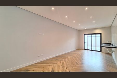 Casa à venda com 120m², 3 quartos e 2 vagasSala/Cozinha