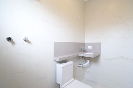 Casa à venda com 120m², 3 quartos e 2 vagasBanheiro da Suíte