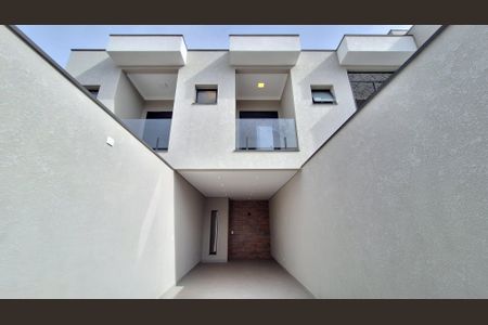 Casa à venda com 120m², 3 quartos e 2 vagasGaragem