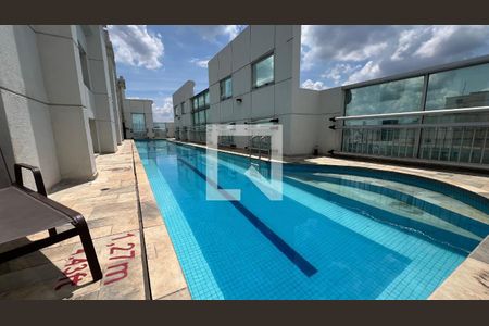 Studio à venda com 30m², 1 quarto e 1 vaga Studio à venda com 30m², 1 quarto e 1 vagaÁrea comum - Piscina