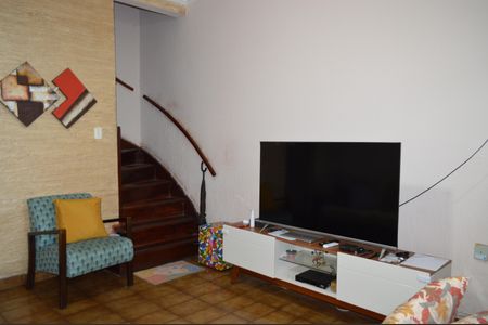 Casa à venda com 80m², 2 quartos e sem vagaSala