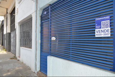 Casa à venda com 80m², 2 quartos e sem vagaFachada + Plaquinha