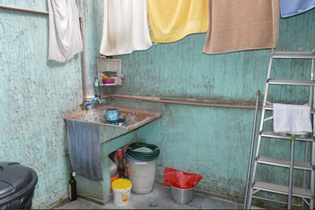 Casa à venda com 80m², 2 quartos e sem vagaÁrea de Serviço