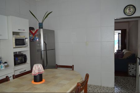 Casa à venda com 80m², 2 quartos e sem vagaCozinha