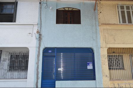 Casa à venda com 80m², 2 quartos e sem vagaFachada + Plaquinha