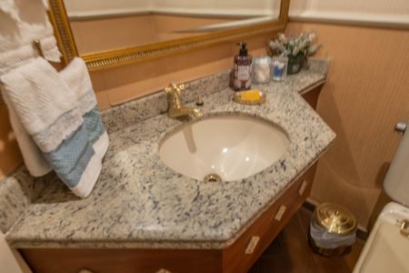 Apartamento à venda com 230m², 4 quartos e 4 vagasLavabo Sala