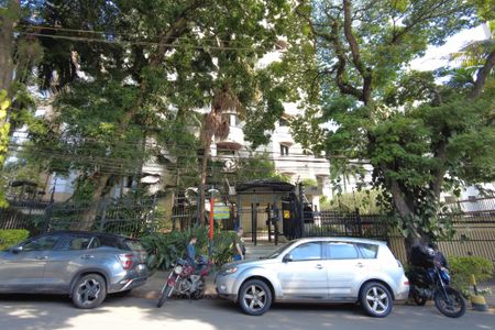 Apartamento à venda com 230m², 4 quartos e 4 vagasFachada