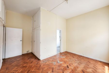 Apartamento à venda com 250m², 4 quartos e 2 vagasSuite