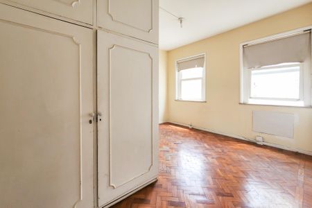 Apartamento à venda com 250m², 4 quartos e 2 vagasSuite
