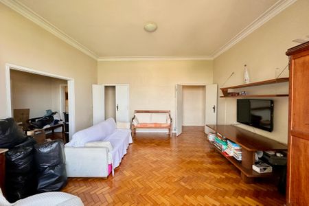 Apartamento para alugar com 250m², 4 quartos e 2 vagasSala