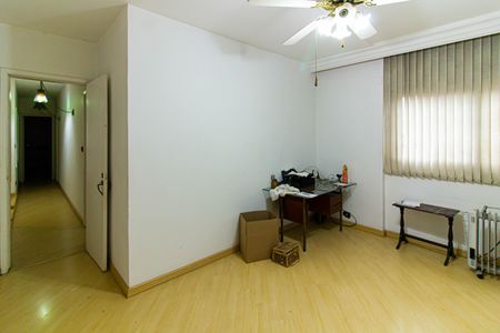 Casa à venda com 300m², 4 quartos e sem vagaSuíte 1