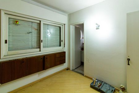 Casa à venda com 300m², 4 quartos e sem vagaSuíte 2