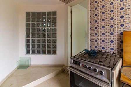 Casa à venda com 300m², 4 quartos e sem vagaÁrea de Serviço