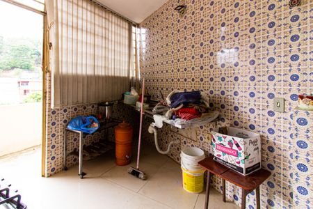 Casa à venda com 300m², 4 quartos e sem vagaÁrea de Serviço