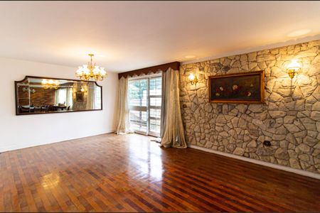 Casa à venda com 300m², 4 quartos e sem vagaSala de Jantar