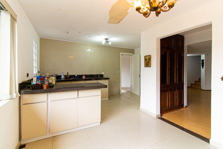 Casa à venda com 300m², 4 quartos e sem vagaCozinha