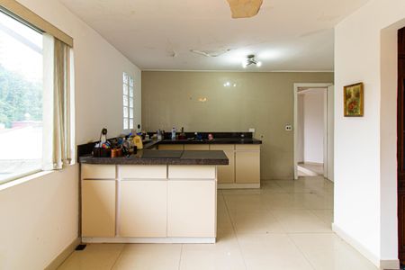 Casa à venda com 300m², 4 quartos e sem vagaCozinha