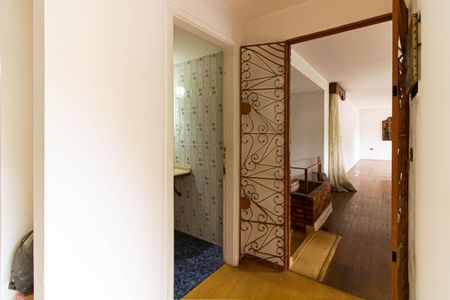 Casa à venda com 300m², 4 quartos e sem vagaCorredor