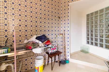 Casa à venda com 300m², 4 quartos e sem vagaÁrea de Serviço