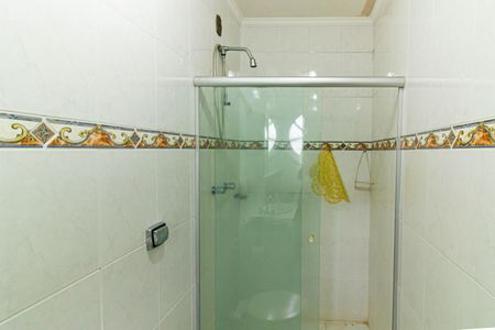 Casa à venda com 300m², 4 quartos e sem vagaBanheiro da Suíte 2