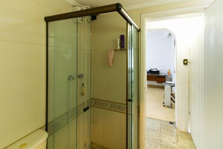 Casa à venda com 300m², 4 quartos e sem vagaBanheiro da Suíte 1