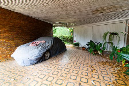 Casa à venda com 300m², 4 quartos e sem vagaGaragem