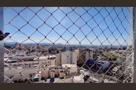 Apartamento à venda com 100m², 2 quartos e 1 vagaCozinha e Área de Serviço