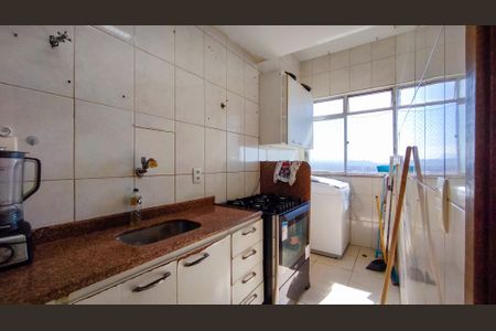 Apartamento à venda com 100m², 2 quartos e 1 vagaCozinha e Área de Serviço
