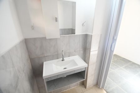 Casa para alugar com 90m², 2 quartos e sem vagaBanheiro 1