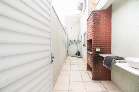 Casa à venda com 145m², 3 quartos e 3 vagasQuintal com Churrasqueira