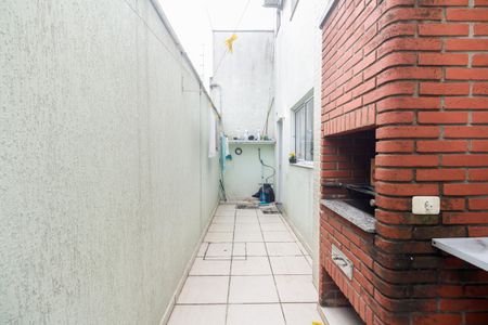 Casa à venda com 145m², 3 quartos e 3 vagasQuintal com Churrasqueira