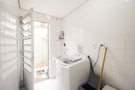 Casa à venda com 145m², 3 quartos e 3 vagasÁrea de Serviço