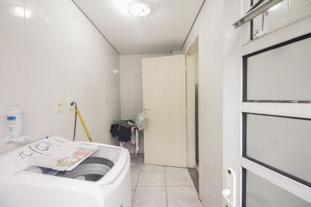 Casa à venda com 145m², 3 quartos e 3 vagasÁrea de Serviço