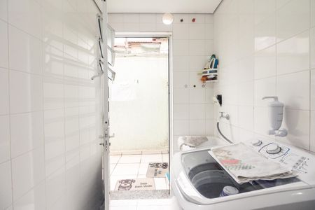 Casa à venda com 145m², 3 quartos e 3 vagasÁrea de Serviço