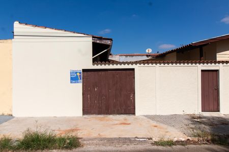 Apartamento para alugar com 45m², 1 quarto e 1 vagaFachada + Plaquinha 