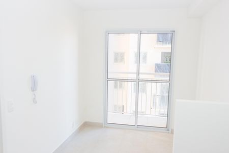Apartamento para alugar com 28m², 1 quarto e sem vaga Apartamento para alugar com 28m², 1 quarto e sem vagaSala