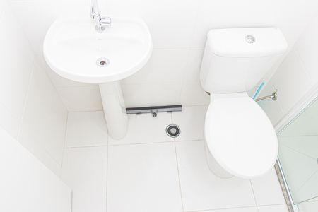 Apartamento para alugar com 28m², 1 quarto e sem vaga Apartamento para alugar com 28m², 1 quarto e sem vagaBanheiro da Suíte